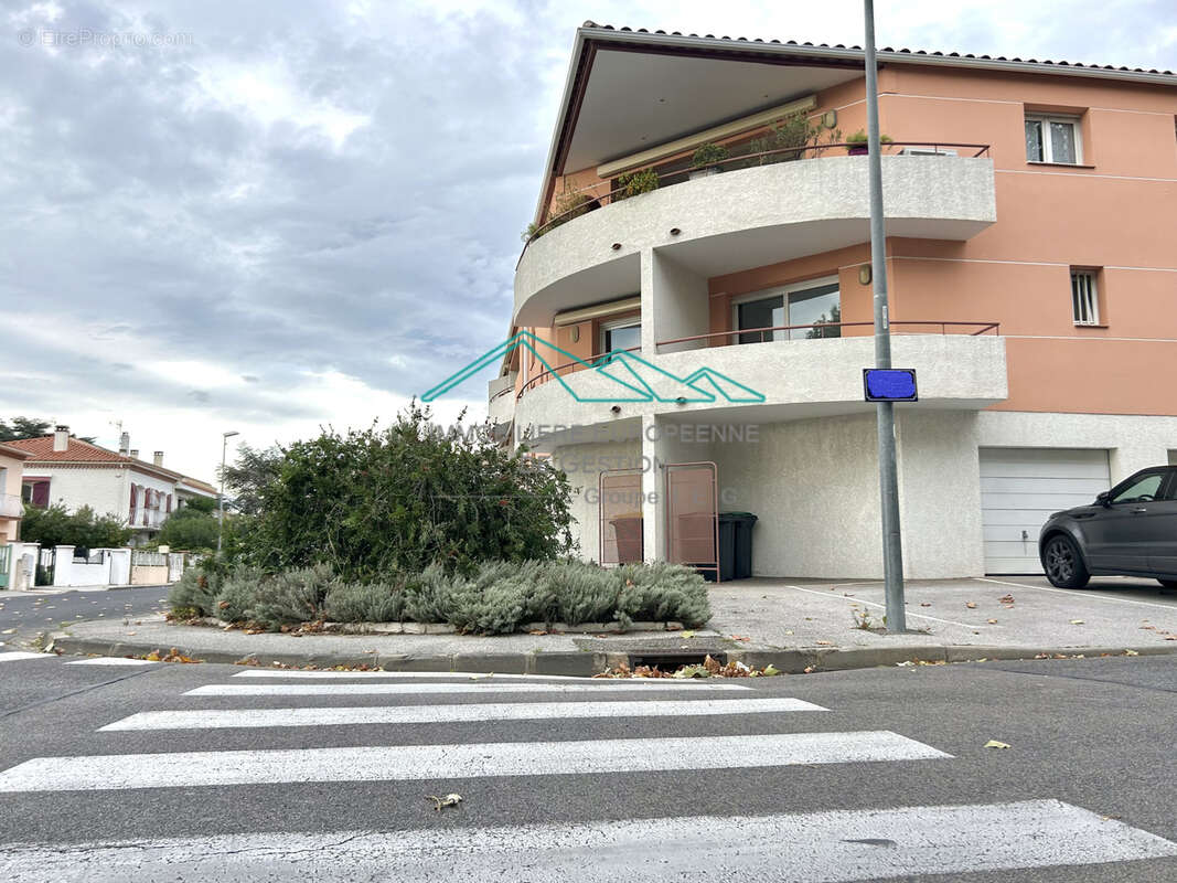 Parking à PERPIGNAN