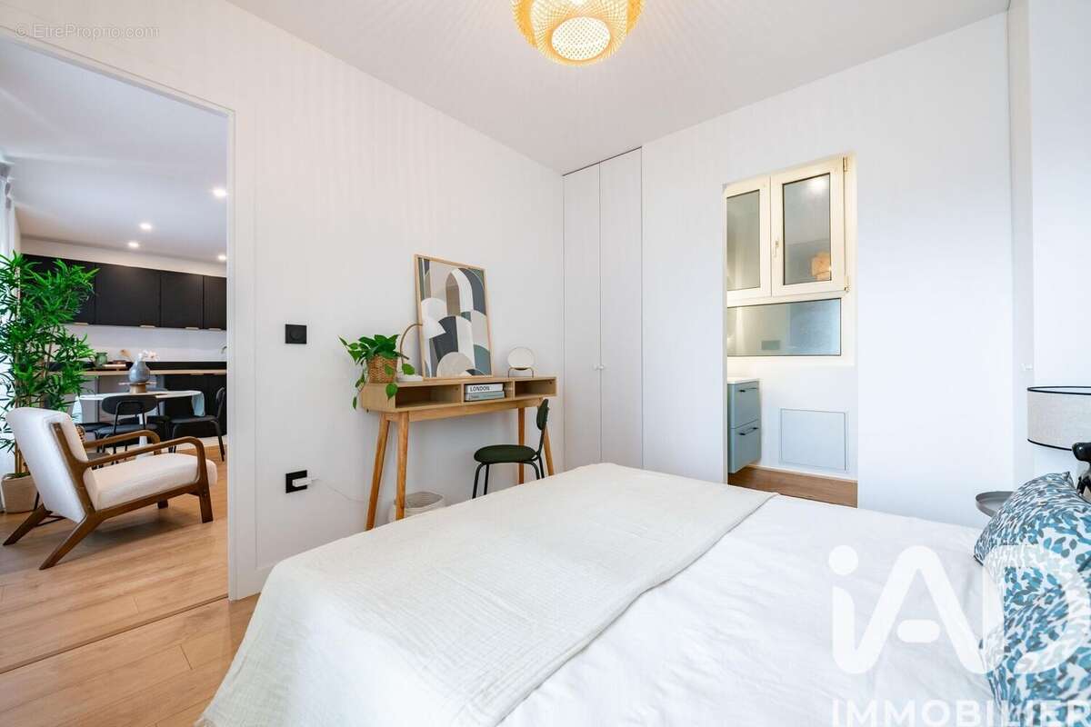 Photo 3 - Appartement à IVRY-SUR-SEINE