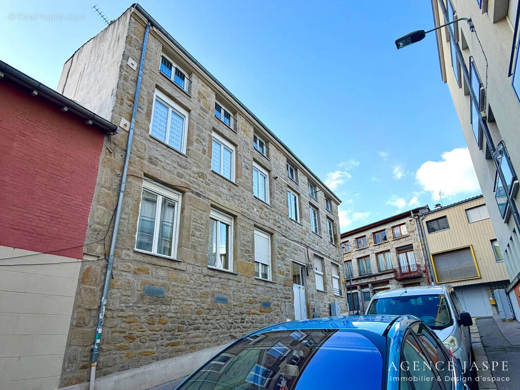 Appartement à SAINT-ETIENNE