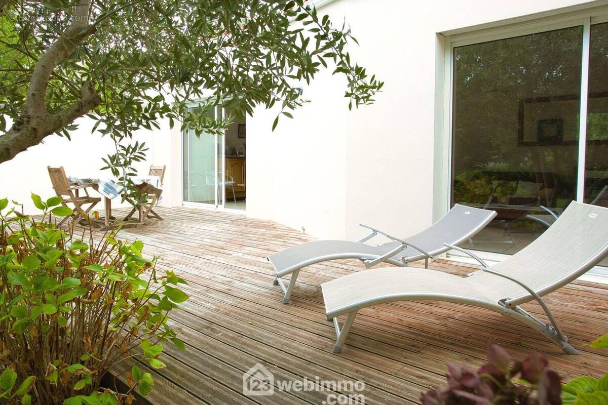 Maison à NIEUL-SUR-MER