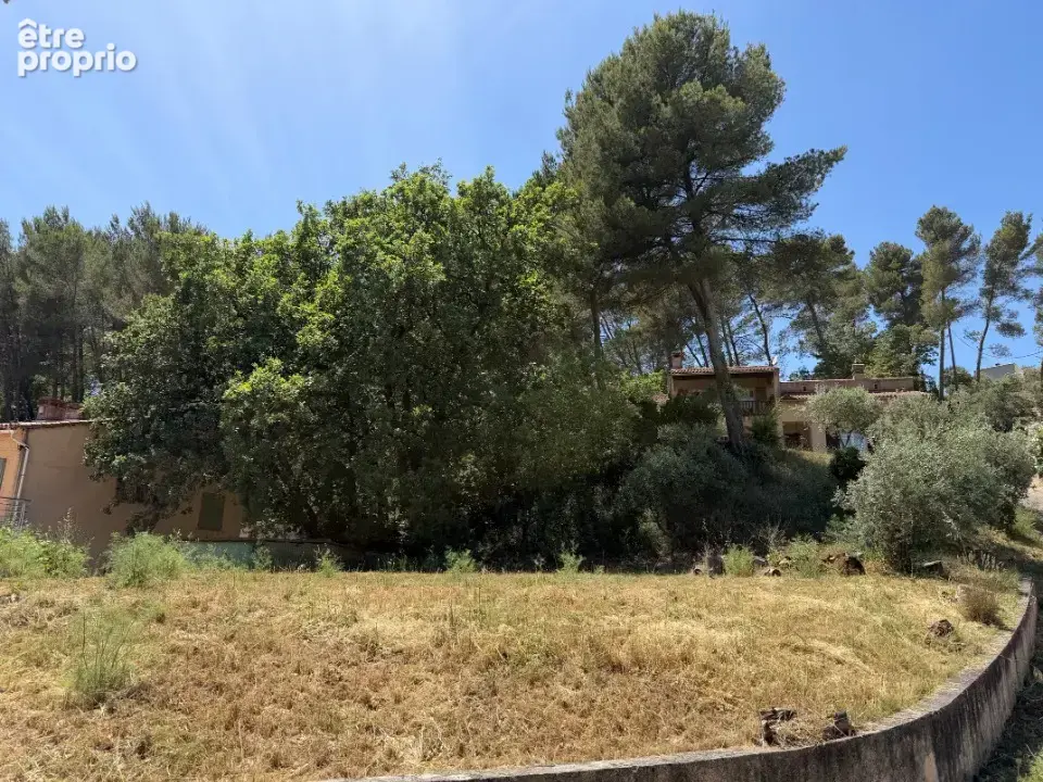 Terrain 900 m² à Gardanne  - photo 4