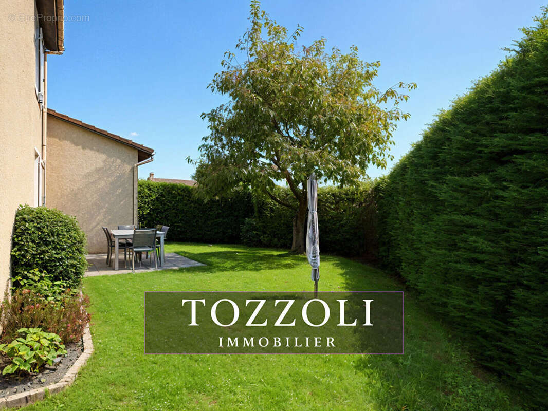 Maison à VILLEFONTAINE