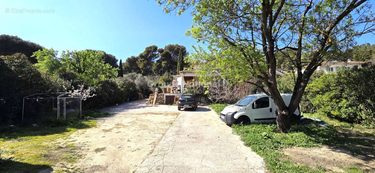 Maison à ENSUES-LA-REDONNE