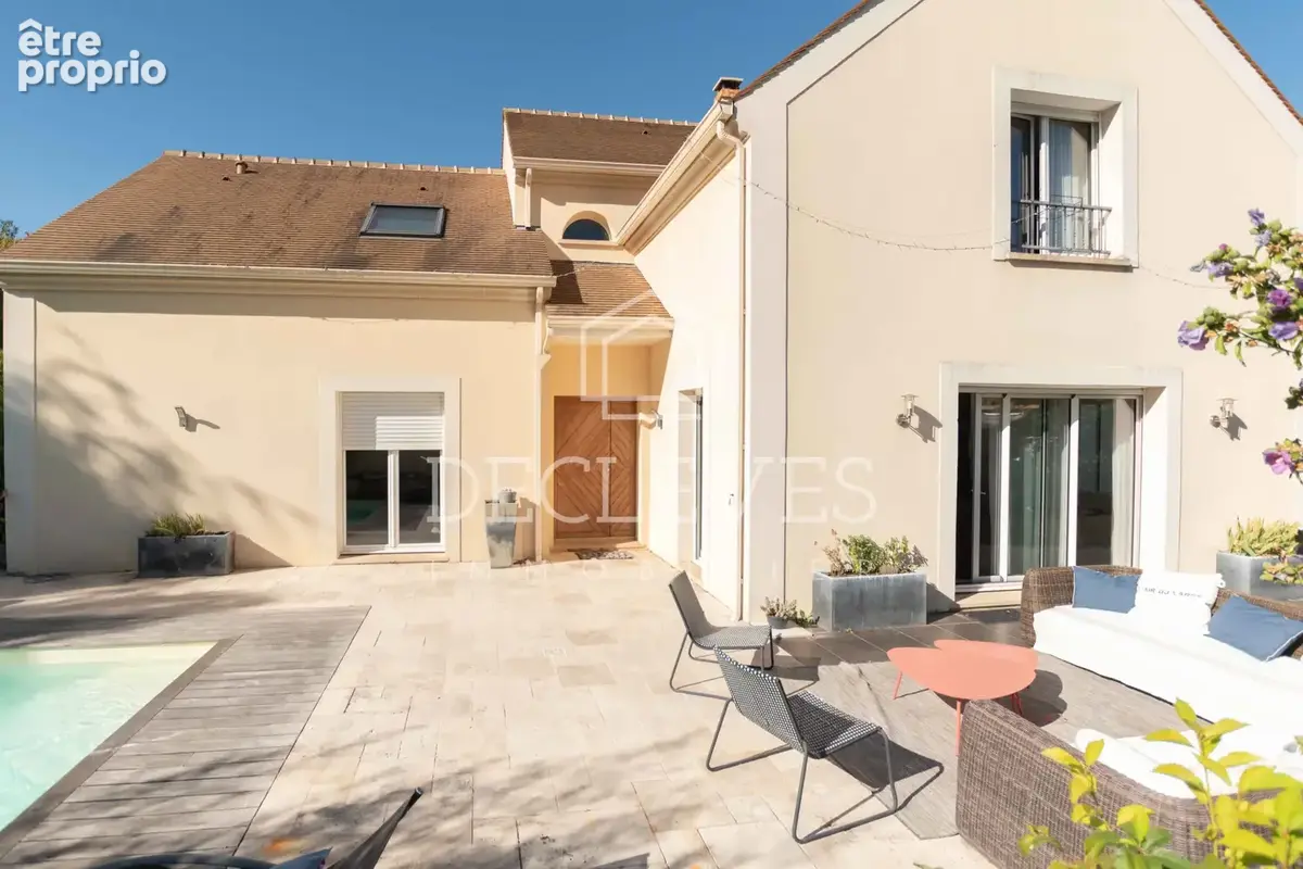 MÉDAN   Élégante maison familiale de 225 m2 avec piscine - - photo 19