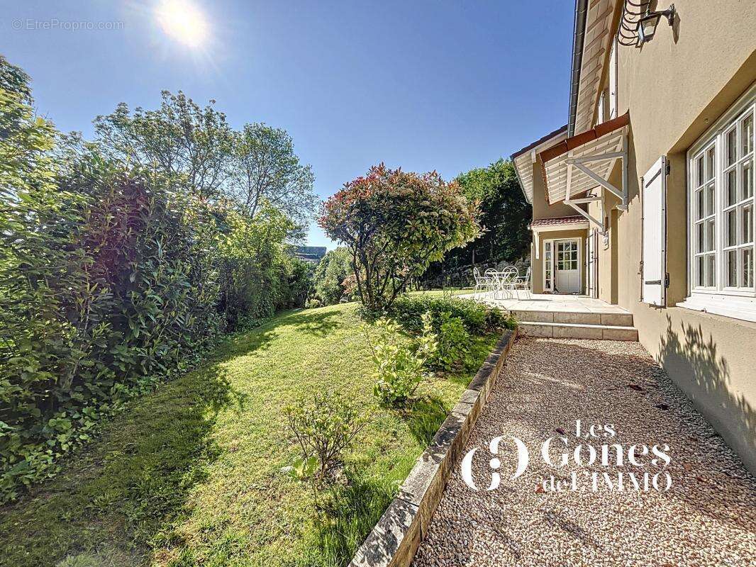Maison pleine de charme   170m2   4 chambres   Beau jardin a - photo 23