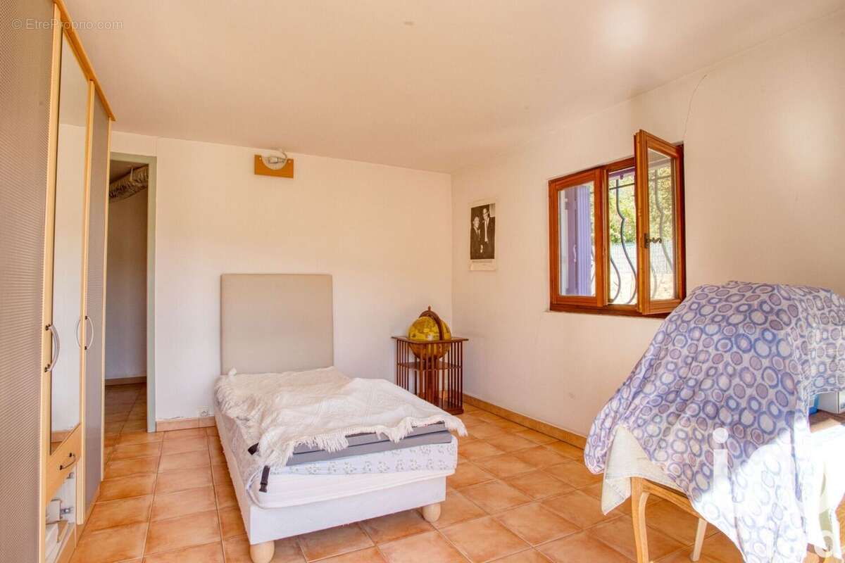 Photo 9 - Maison à LE LUC