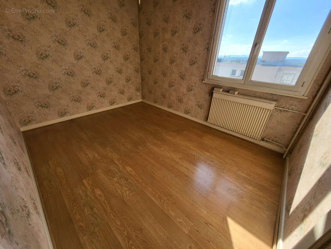 Appartement à VENISSIEUX