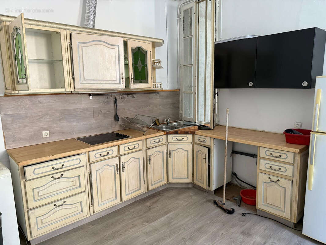 Appartement à MARSEILLE-5E