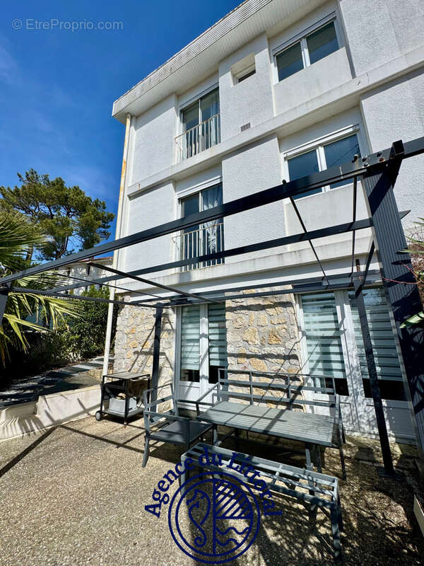 Maison à SAINT-GEORGES-DE-DIDONNE