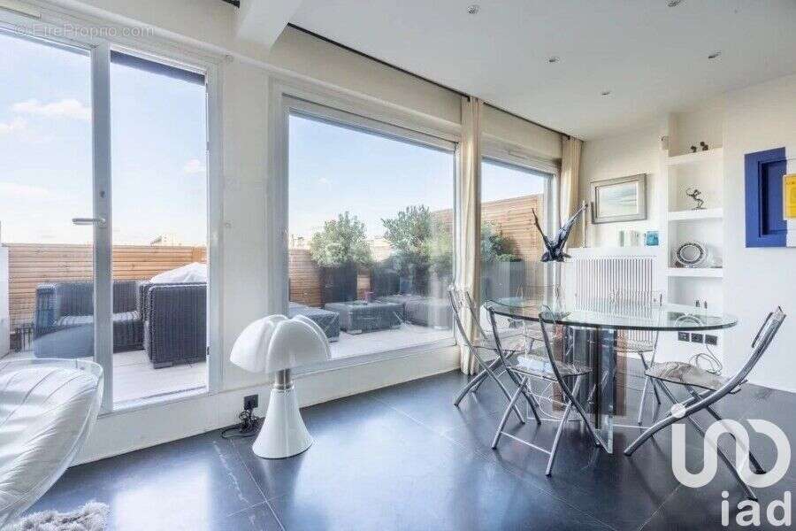 Photo 9 - Appartement à PARIS-16E