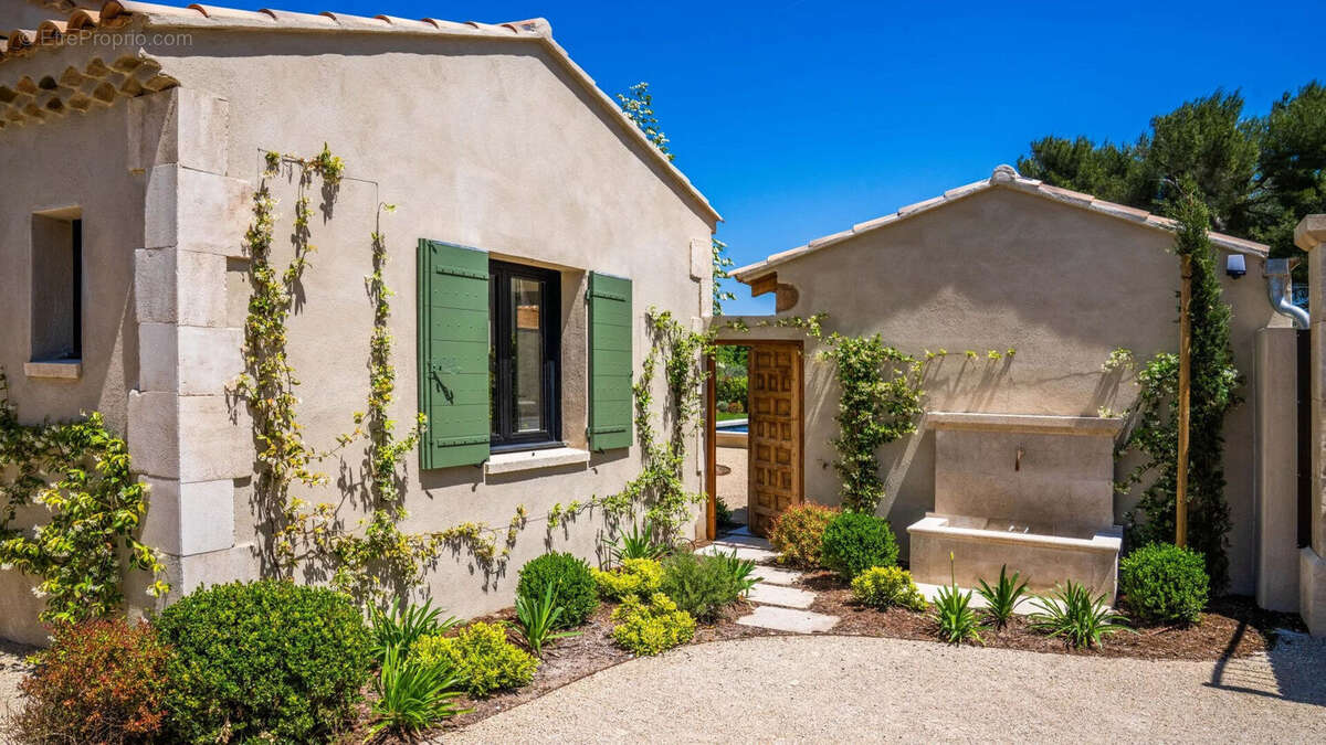 Maison à SAINT-REMY-DE-PROVENCE