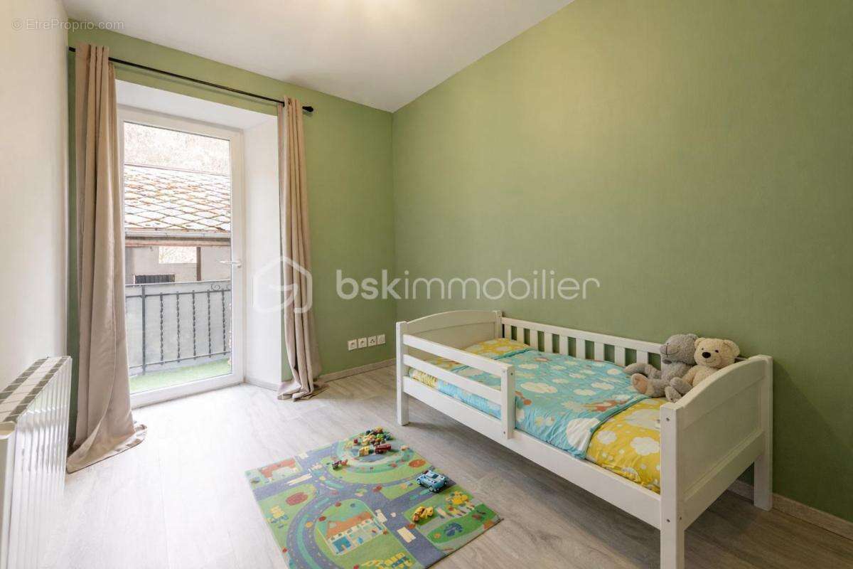 Appartement à ALBY-SUR-CHERAN