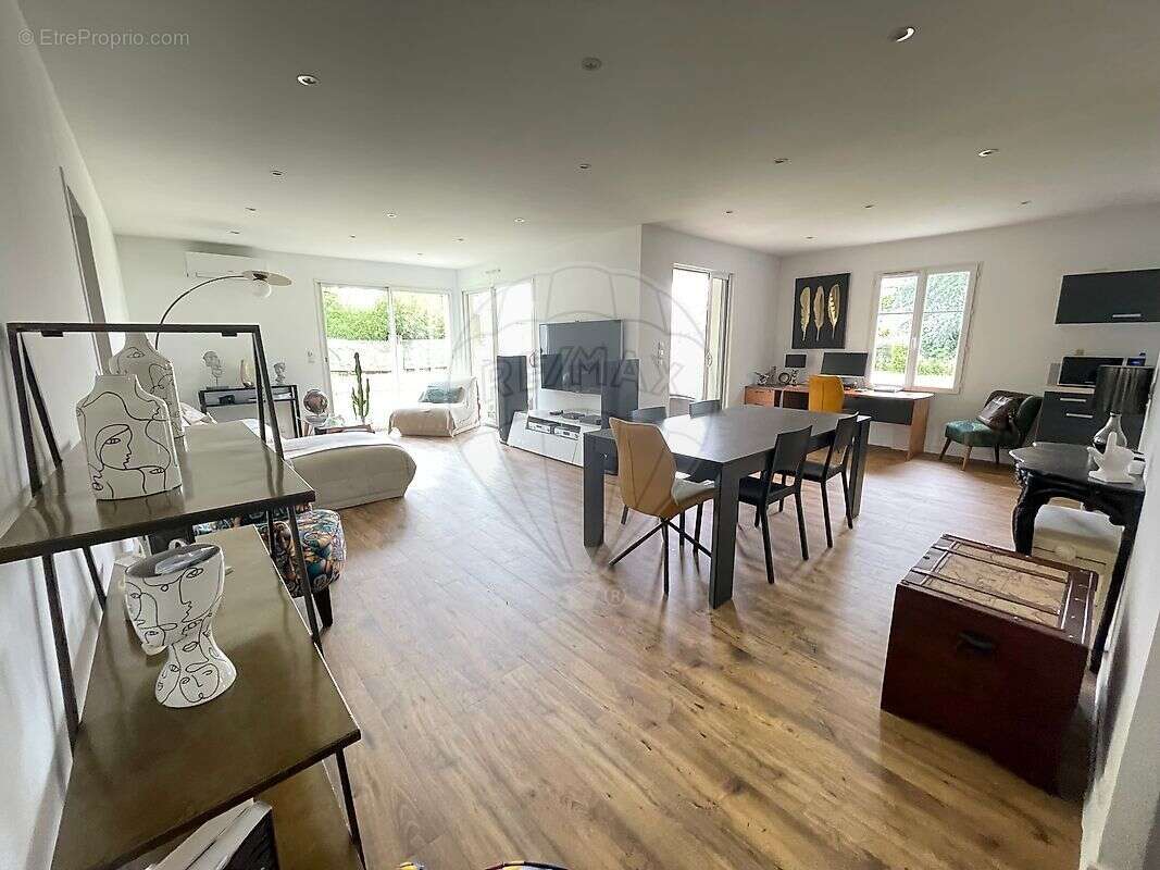 Maison à SAINT-PALAIS-SUR-MER