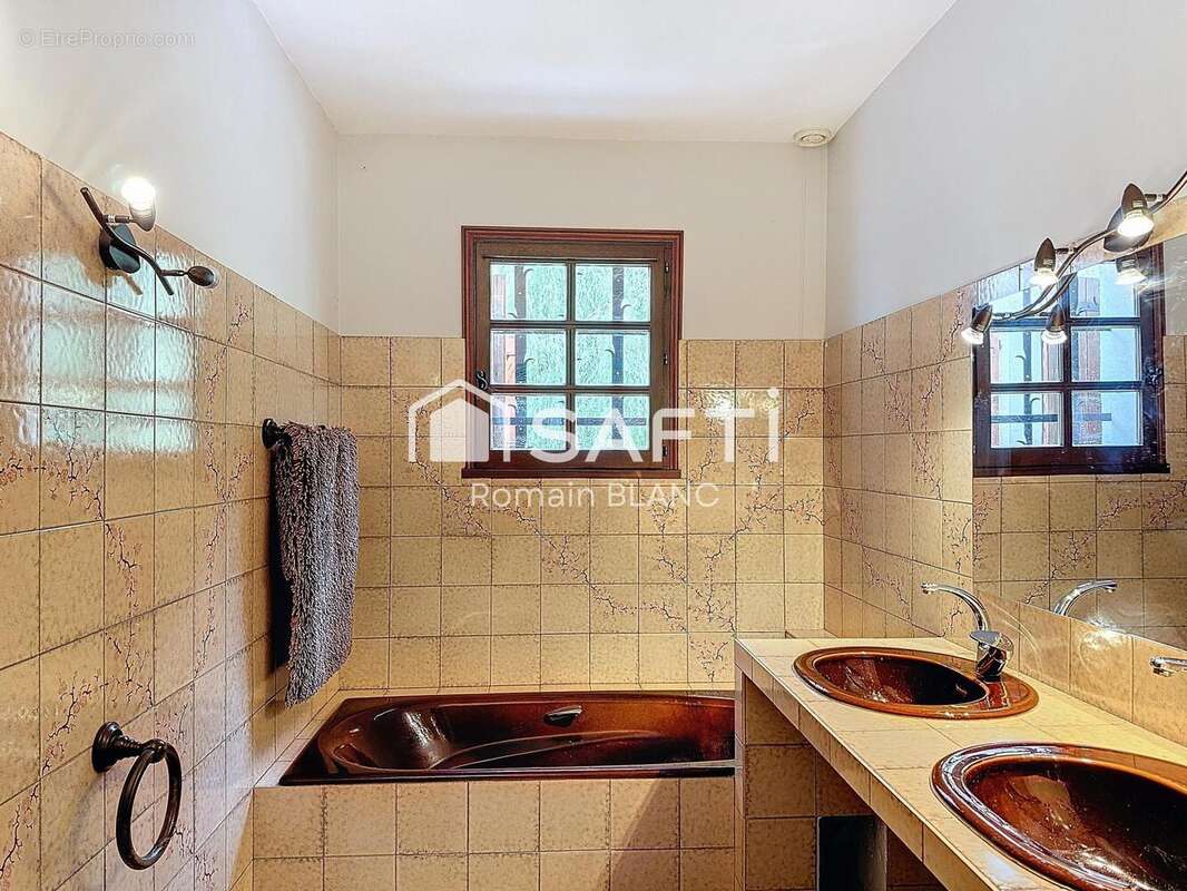 Photo 6 - Maison à LAPEYROUSE-FOSSAT