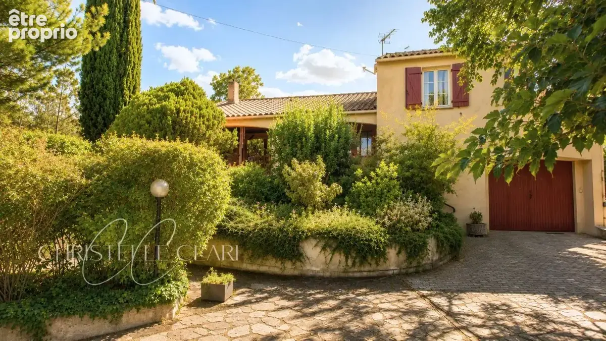 Maison à PREIXAN