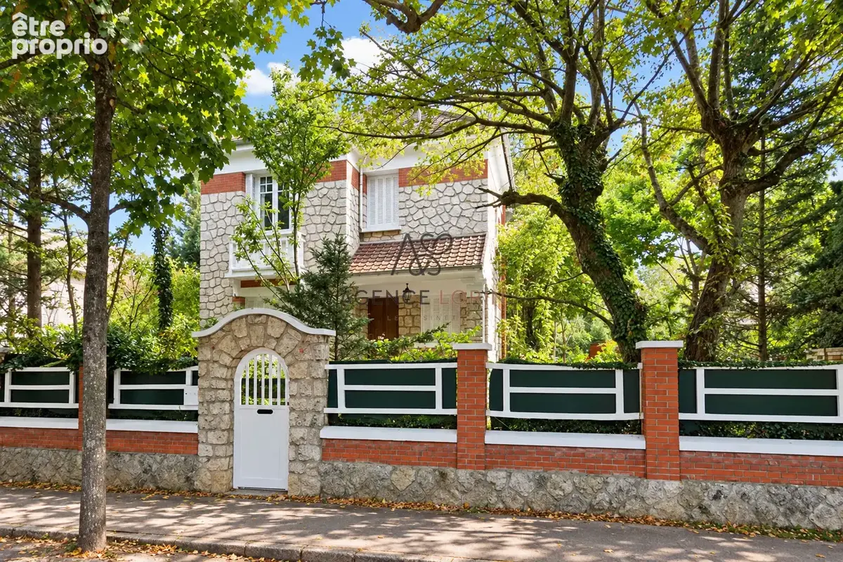 Photo Maison à Le Vesinet au prix de 880 000€