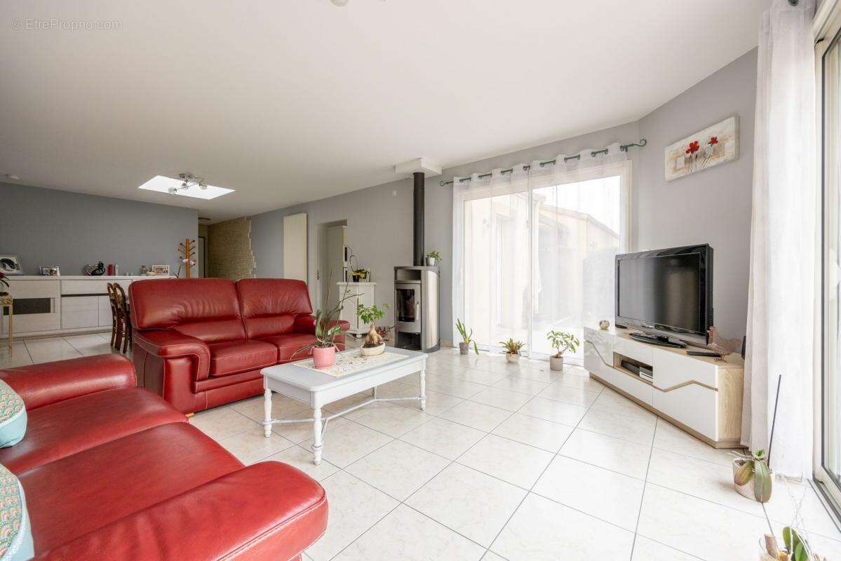 Maison à LES SORINIERES