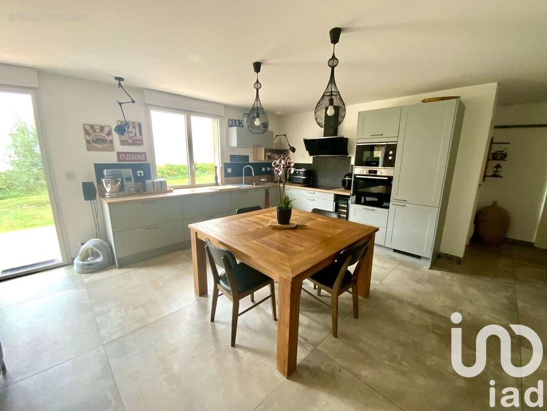 Photo 3 - Maison à BRUZ