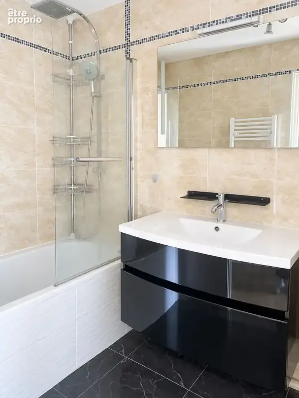 Maison Coignieres 3 pièce(s) 64 m2 - photo 5