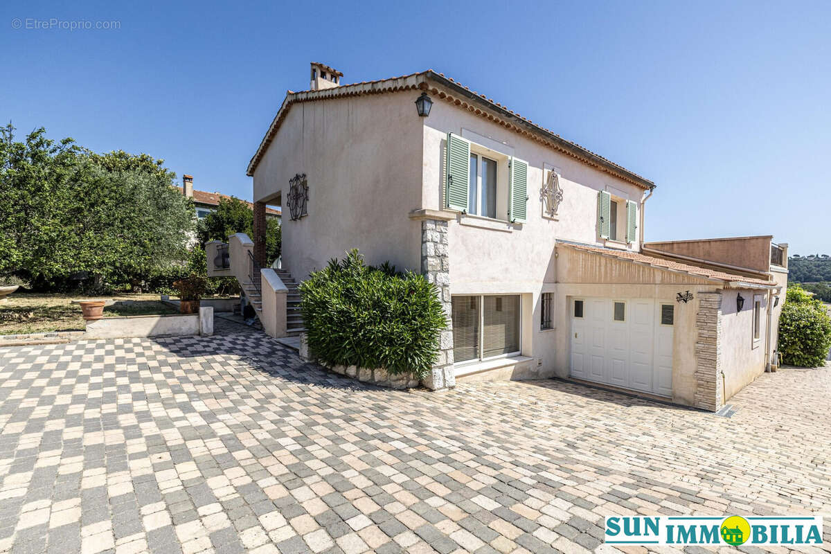 Maison à LA COLLE-SUR-LOUP