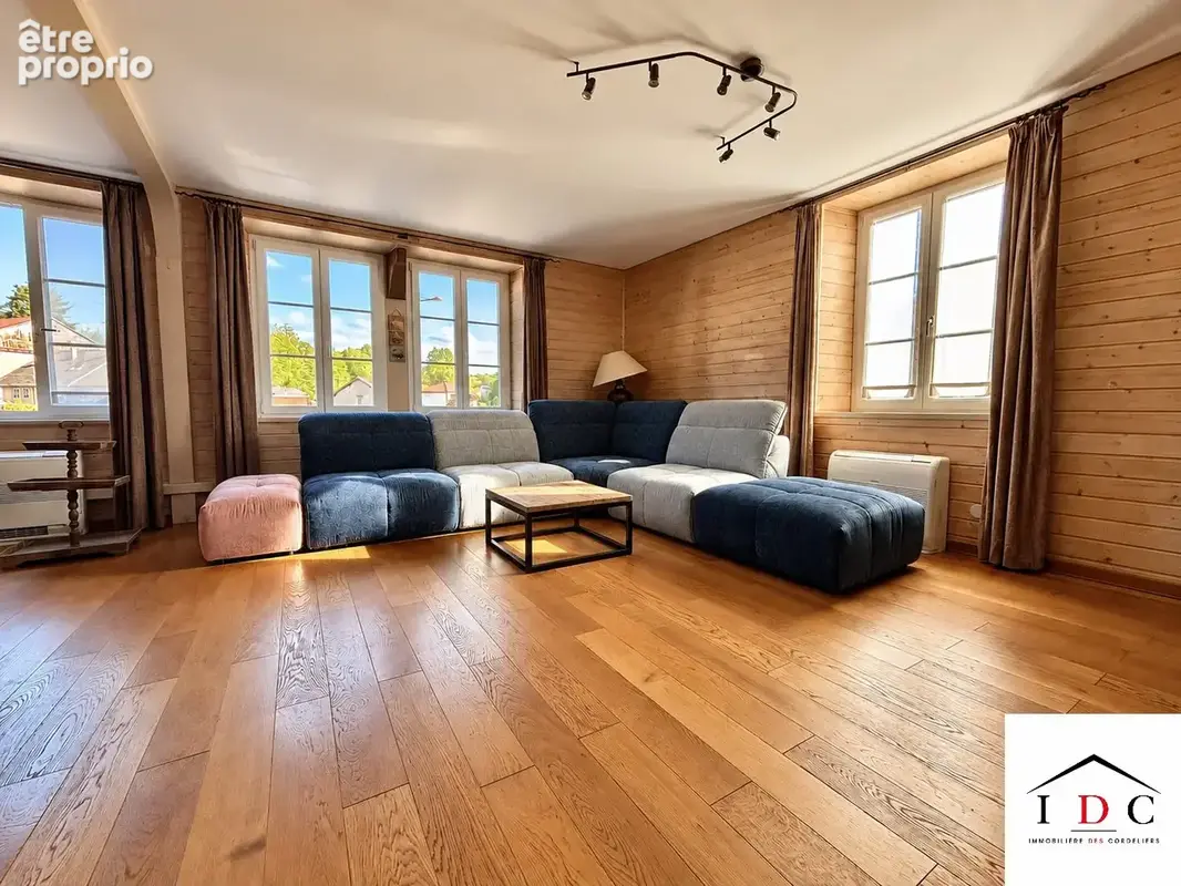 Maison 10 pièces 398 m² à vendre à Sarrebourg (57400) - photo 3