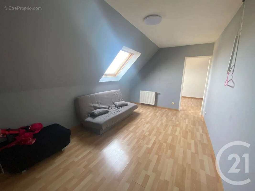 Maison à DAMMARTIN-EN-GOELE