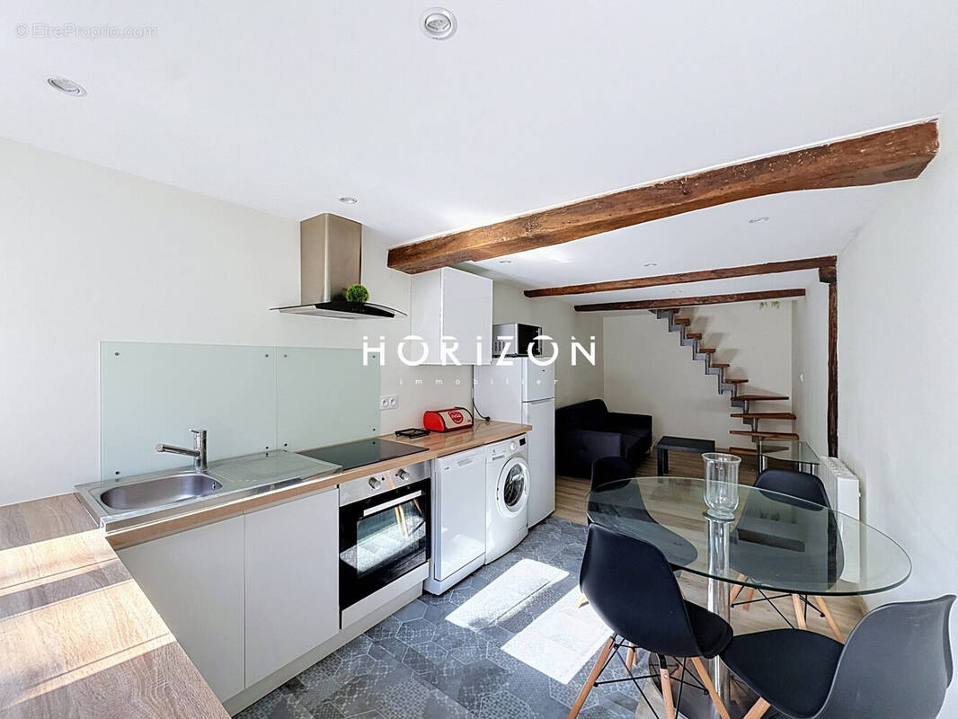 Appartement à THOISSEY