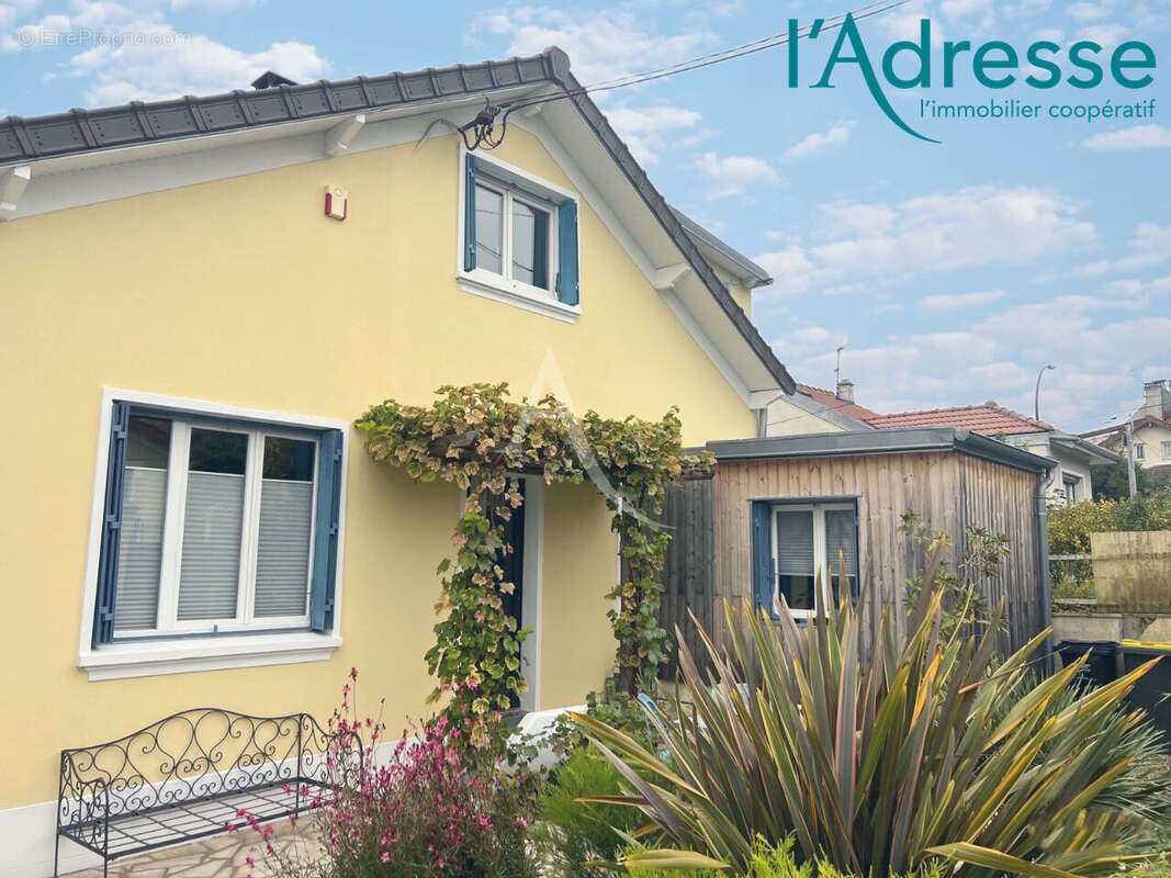 Maison à NOISY-LE-GRAND