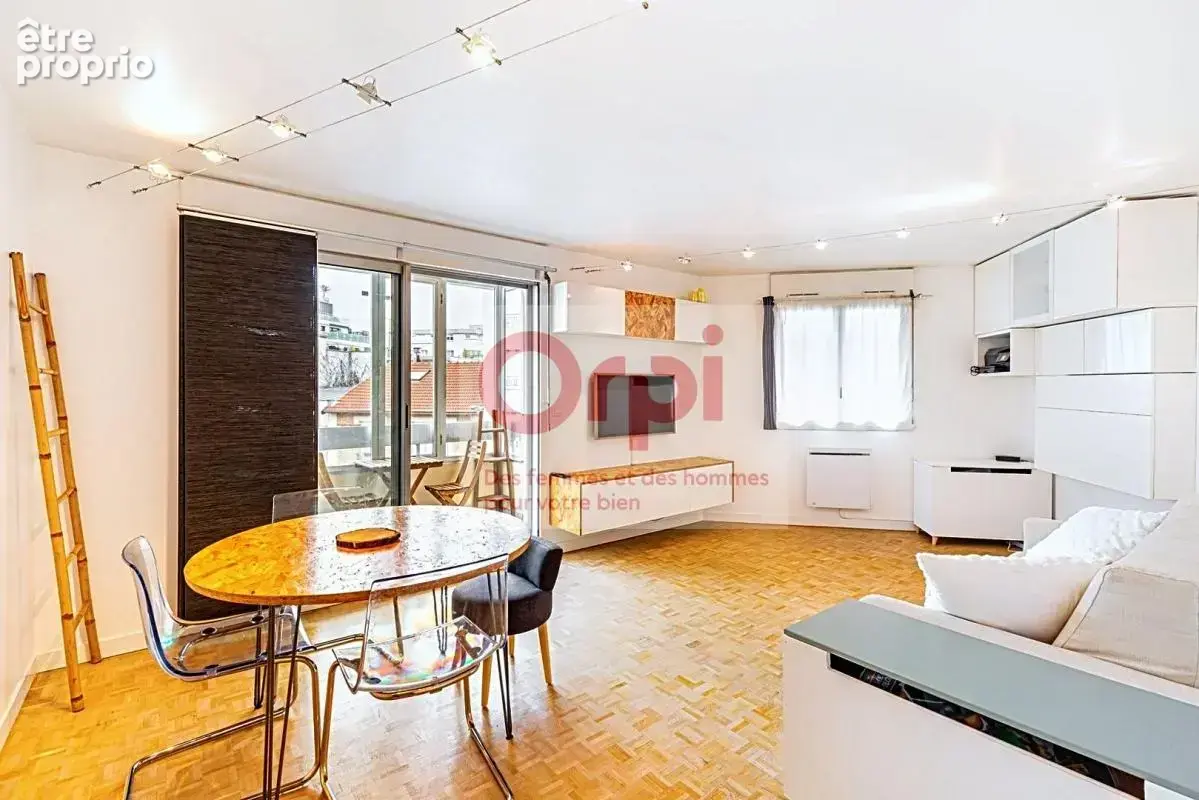 ISSY MAIRIE - Appartement 2 pièces 55 m² - balcon - cave - parking - photo 2