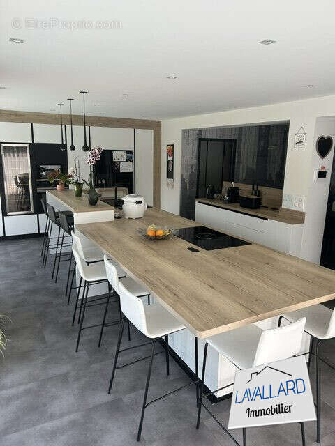 Maison à BACOUEL-SUR-SELLE