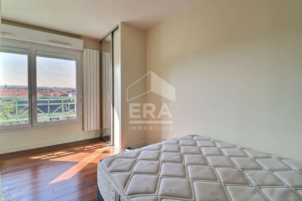 Appartement à RUEIL-MALMAISON