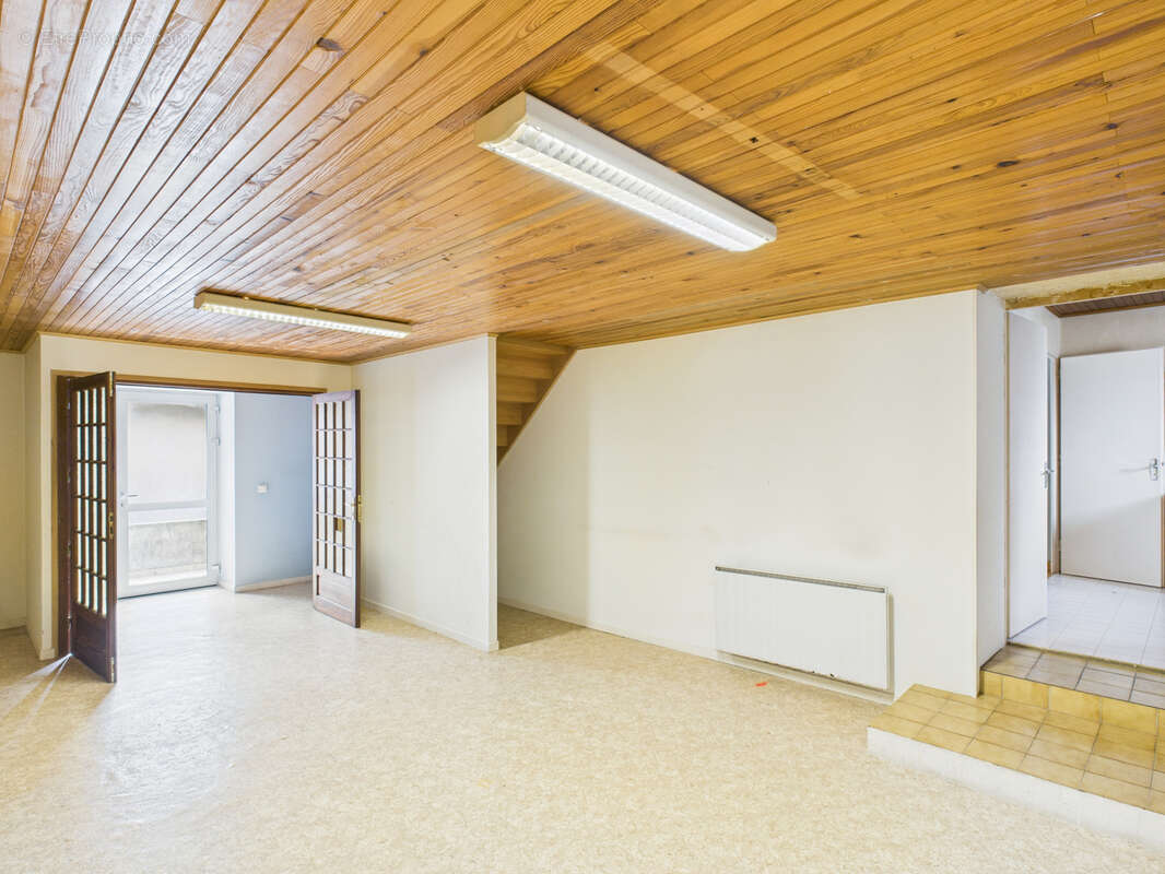 Maison à CHAPAREILLAN