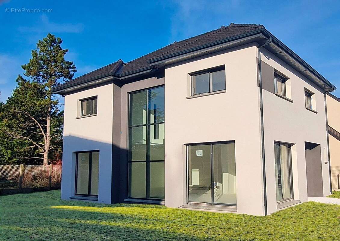 Terrain à TOURNAN-EN-BRIE