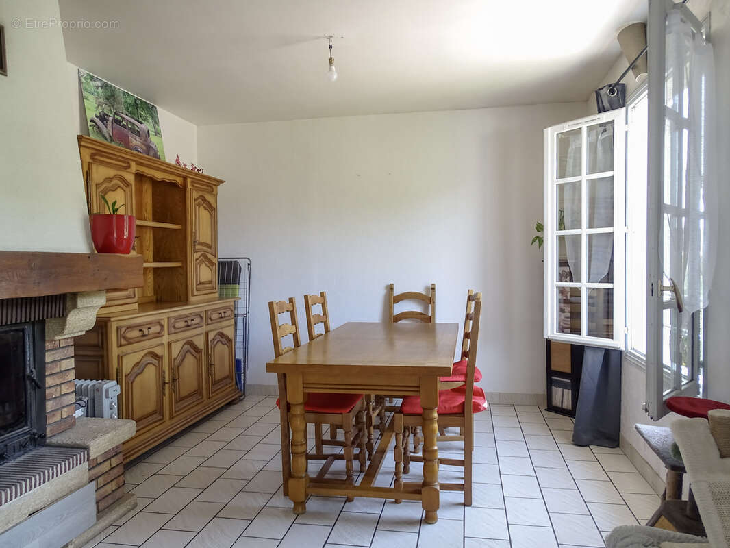 Maison à CHATRES-SUR-CHER