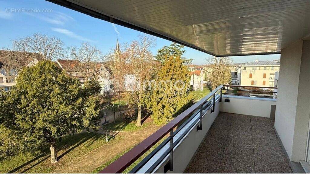 Appartement à LES MUREAUX