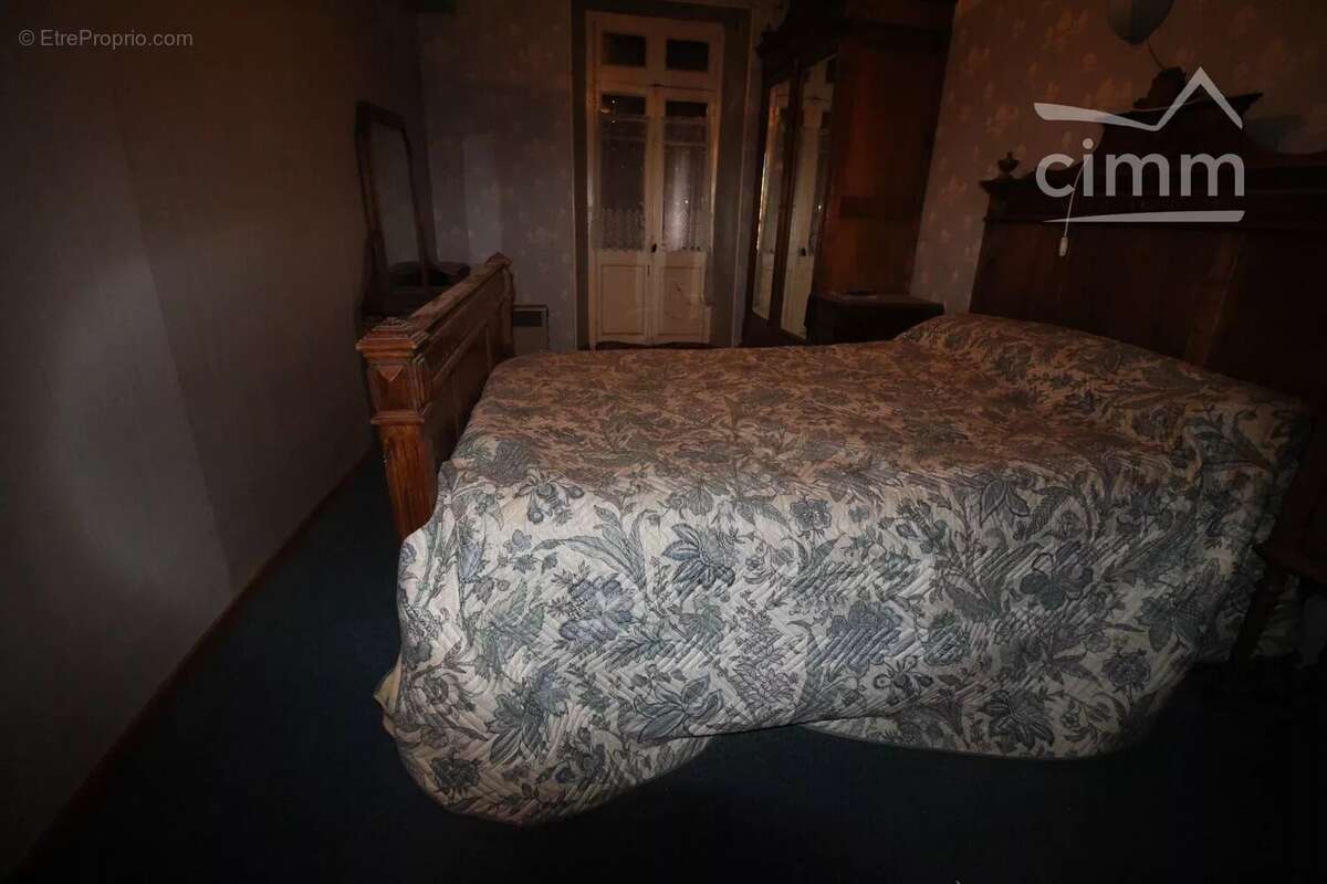 Appartement à AXAT
