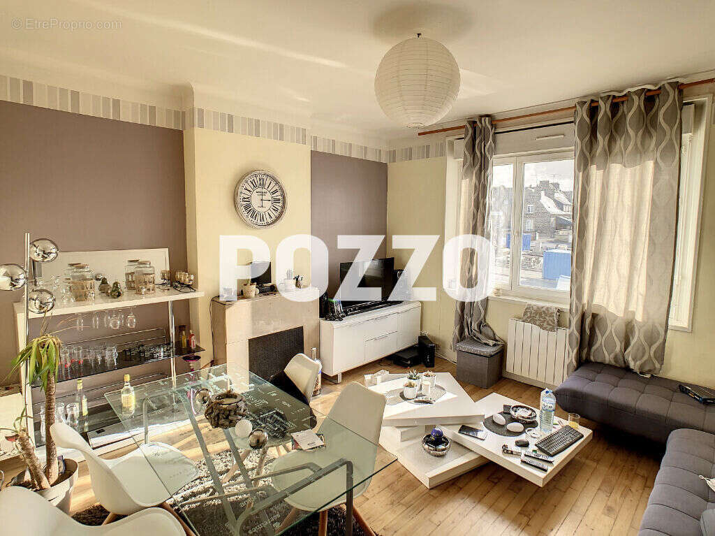 Appartement à SAINT-HILAIRE-DU-HARCOUET