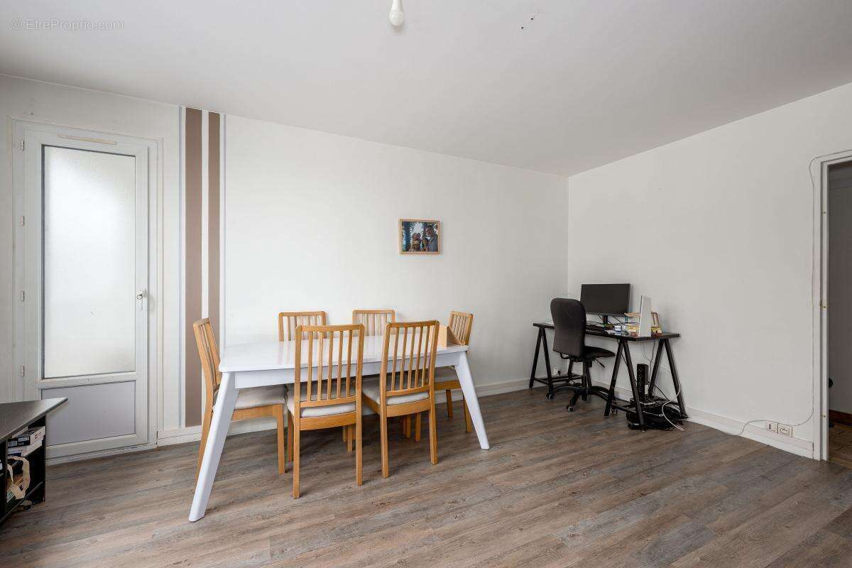 Appartement à CROSNE