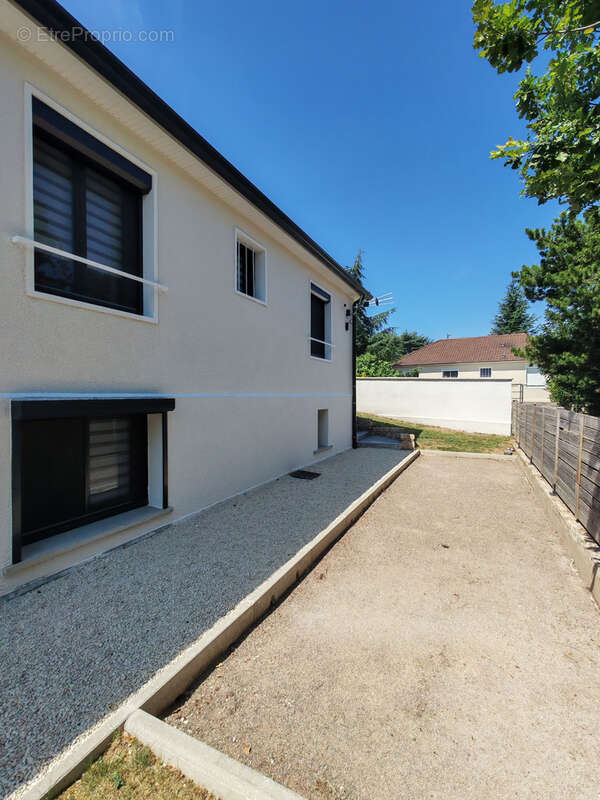 Maison à SAINT-CHAMOND