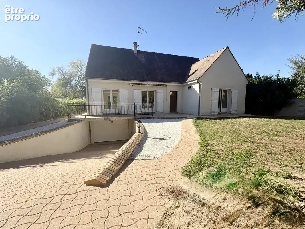 Photo Maison à Perthes au prix de 345 000€