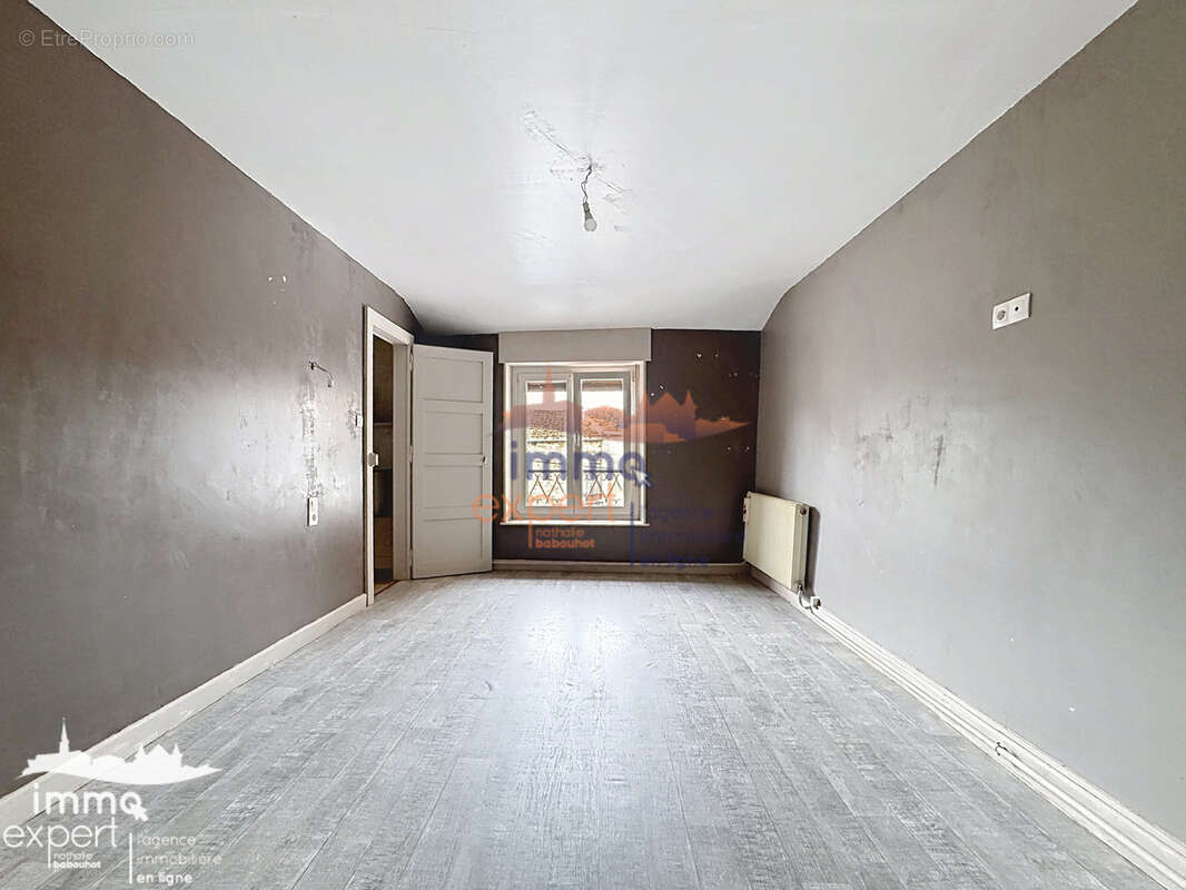 Maison de village à conforter, 7 pièces, 198 m2 - photo 8