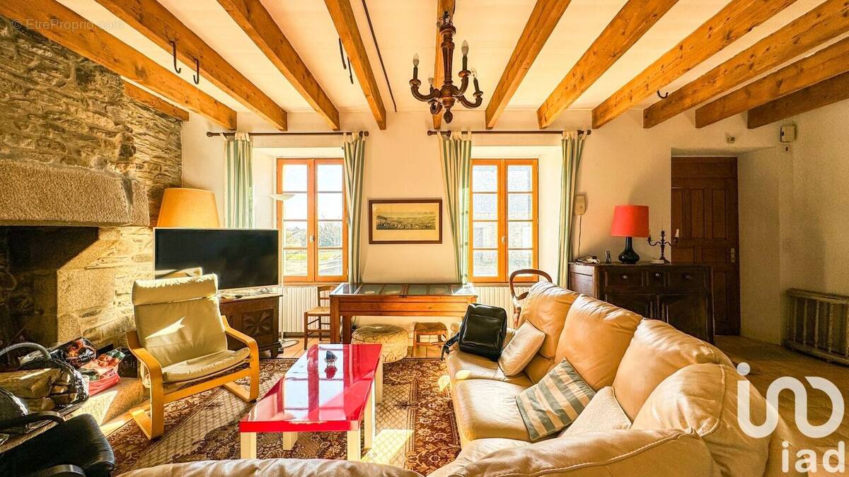Photo 1 - Maison à COATREVEN