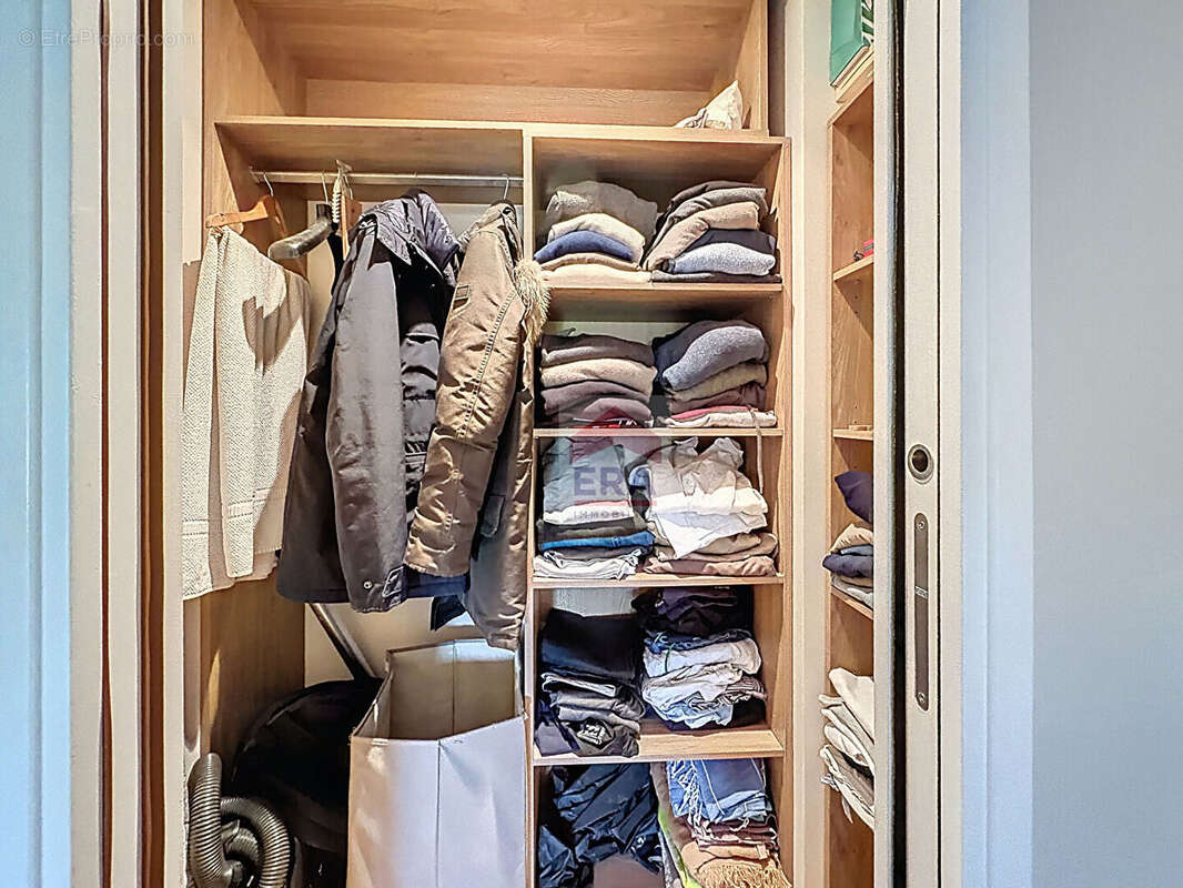 Appartement à SURESNES