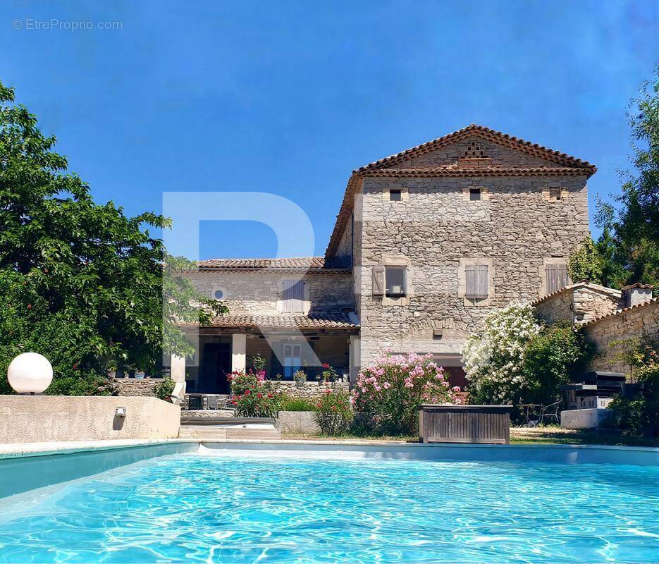 Maison à CANAULES-ET-ARGENTIERES