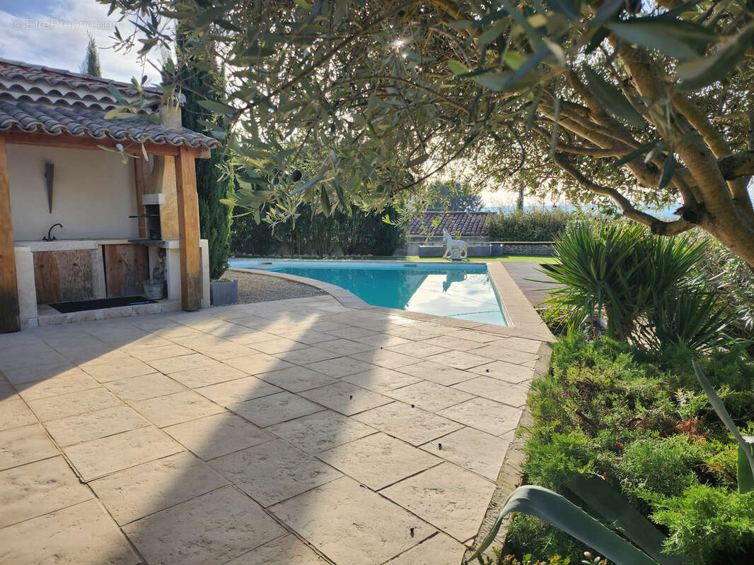 Maison à SAINT-MAXIMIN