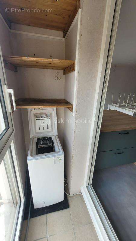 Appartement à BAGNOLS-SUR-CEZE