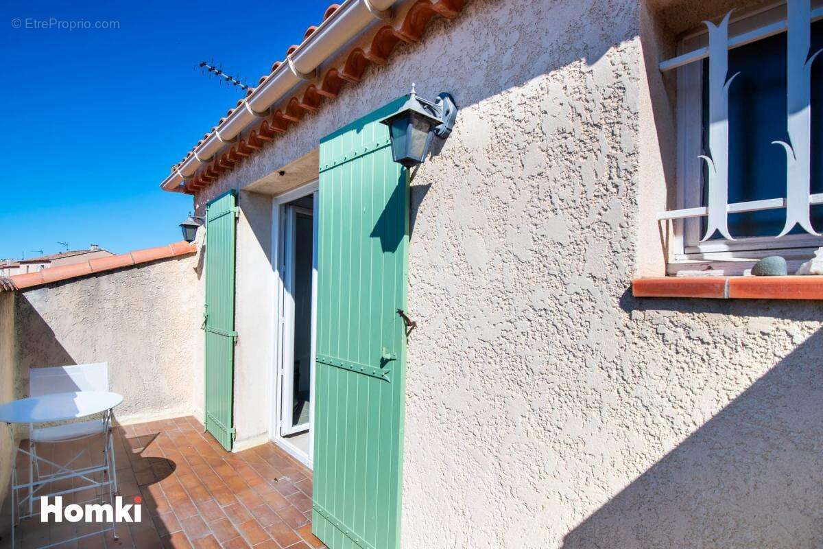 Maison à SAINT-CHAMAS