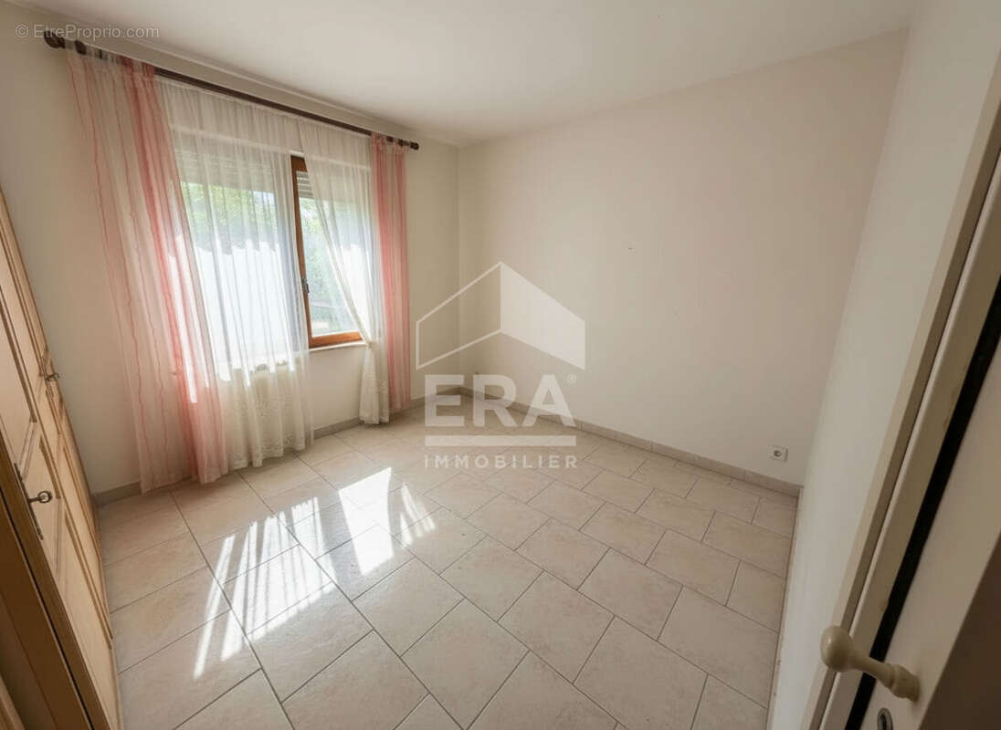 Maison à MONTPON-MENESTEROL