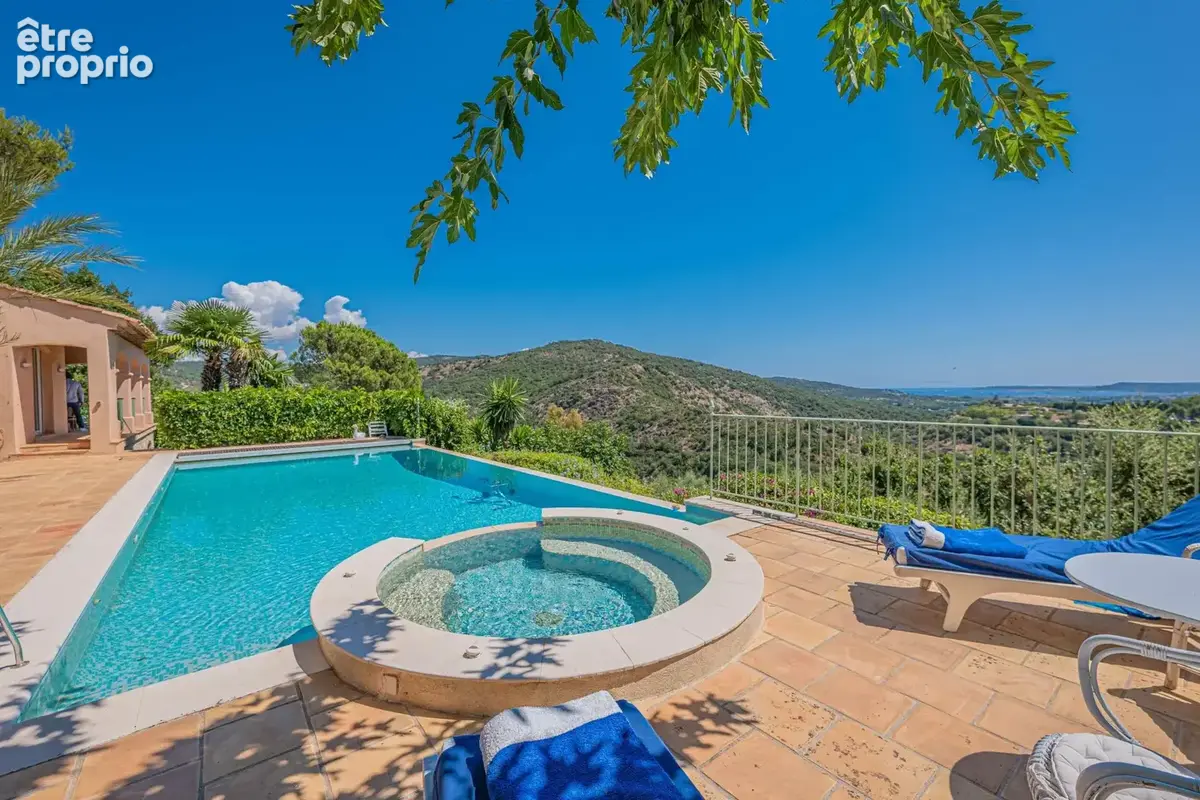Grimaud – Villa coup de cœur entre terre et mer - photo 3