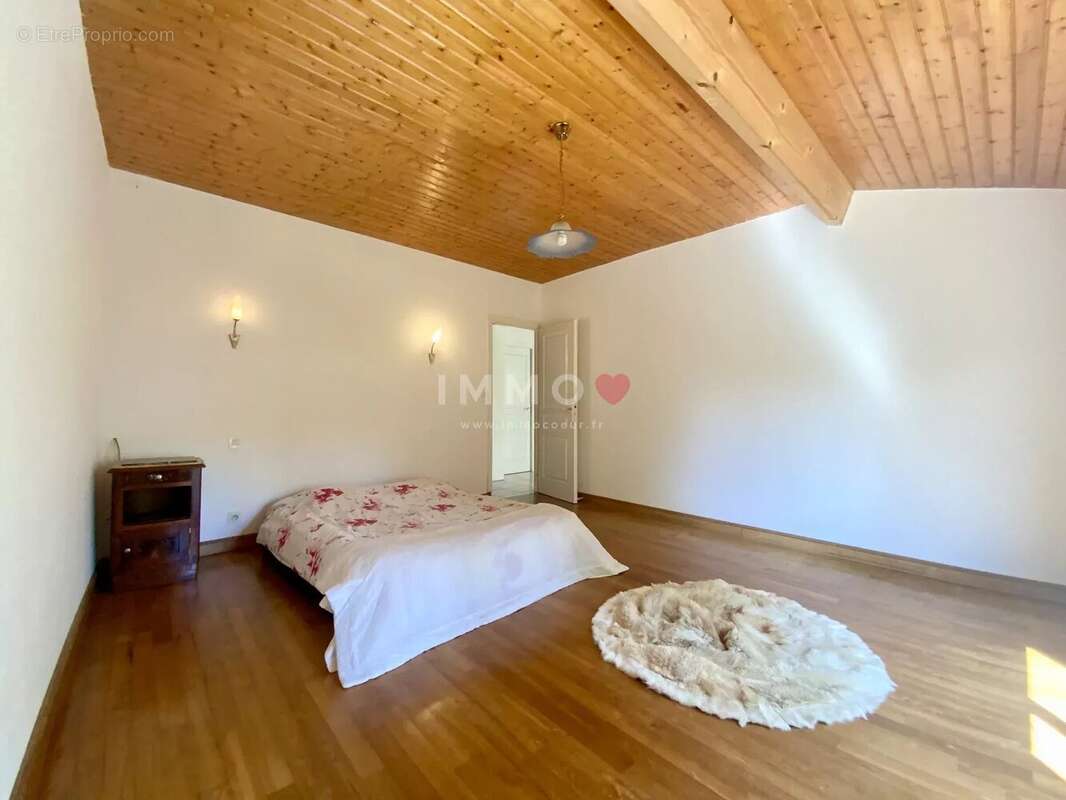 Maison à SAINT-FORT-SUR-GIRONDE